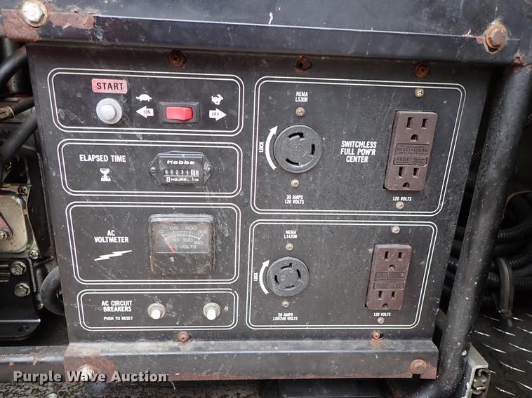 image for item DF8677 1993 Spartan Gladiator GA40M-2142 fire truck