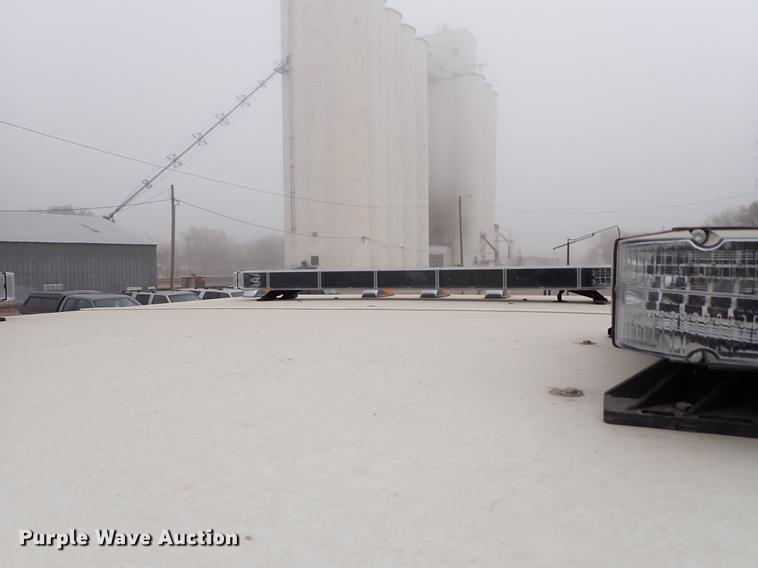 image for item DF8677 1993 Spartan Gladiator GA40M-2142 fire truck