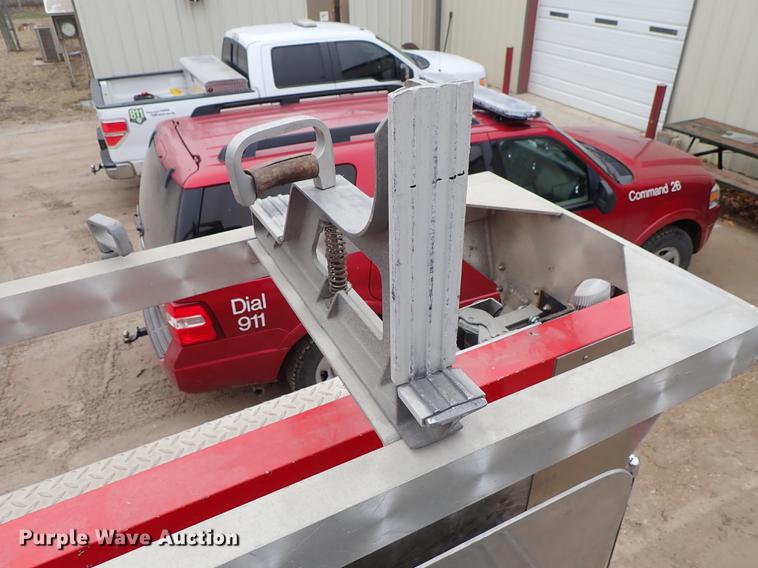 image for item DF8677 1993 Spartan Gladiator GA40M-2142 fire truck