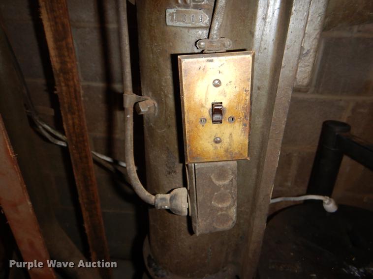 image for item EA9164 English Tool & Supply drill press