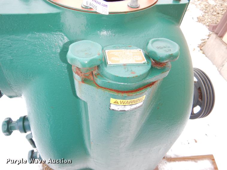 image for item EA9205 Pioneer P8015L1-B-00-1 water pump