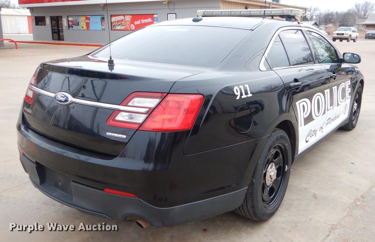 image for item ER9428 2013 Ford Taurus Police