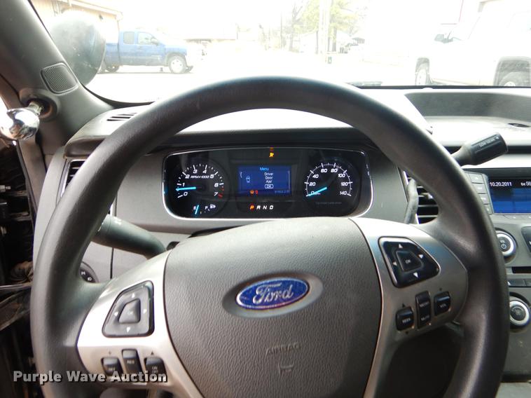image for item ER9428 2013 Ford Taurus Police