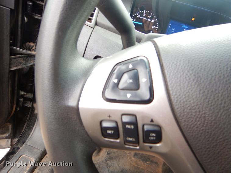 image for item ER9428 2013 Ford Taurus Police