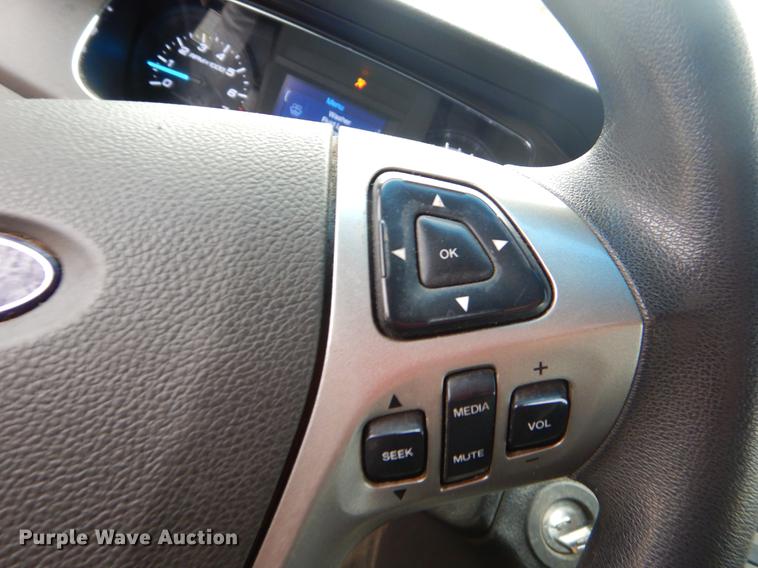 image for item ER9428 2013 Ford Taurus Police