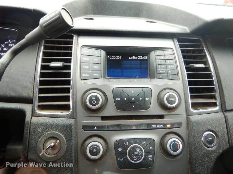 image for item ER9428 2013 Ford Taurus Police