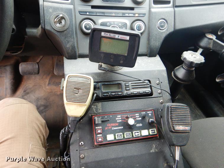 image for item ER9428 2013 Ford Taurus Police