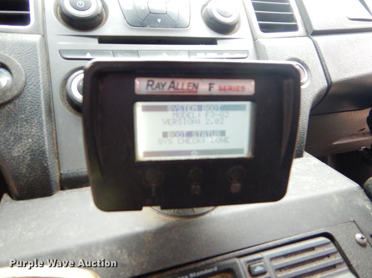 image for item ER9428 2013 Ford Taurus Police