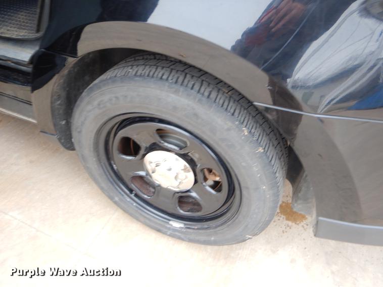 image for item ER9428 2013 Ford Taurus Police