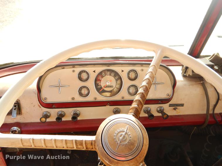 image for item ER9436 1962 Ford C700 fire truck