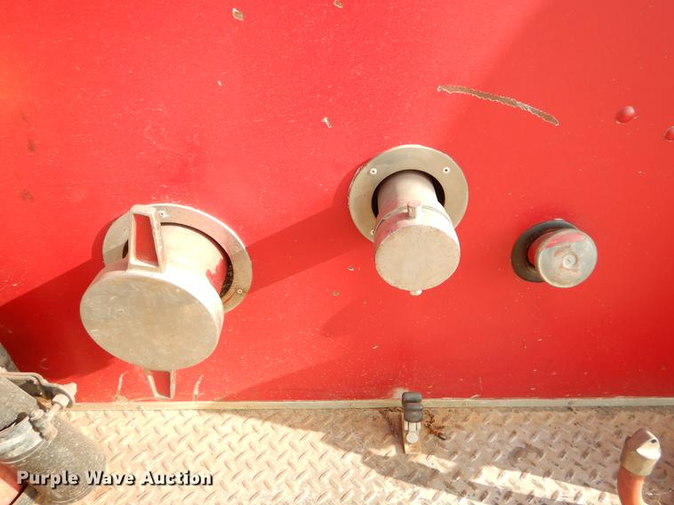 image for item ER9436 1962 Ford C700 fire truck