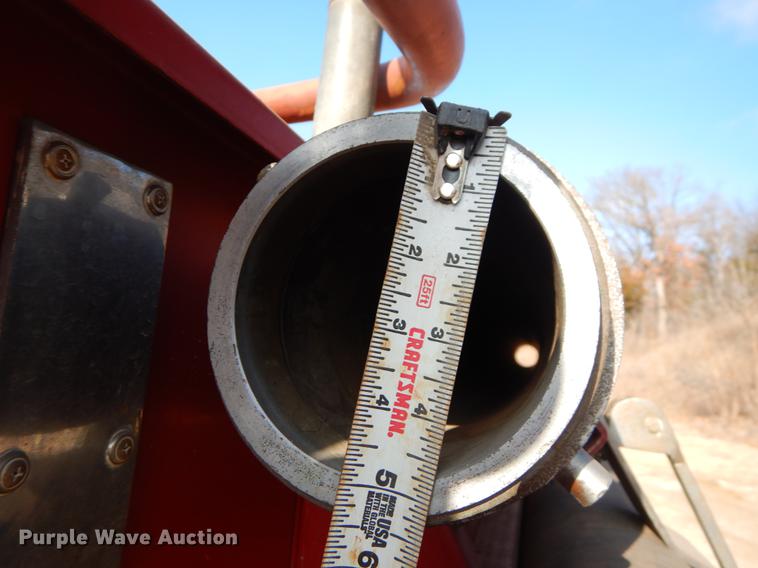 image for item ER9436 1962 Ford C700 fire truck