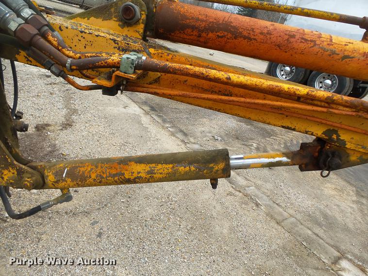 image for item DD2374 Roanoke G-195 side boom rotary mower