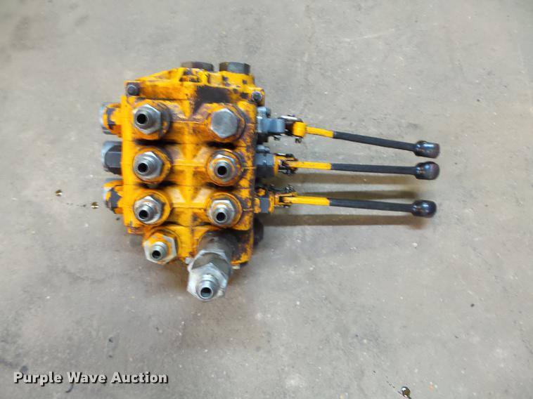 image for item DD2374 Roanoke G-195 side boom rotary mower