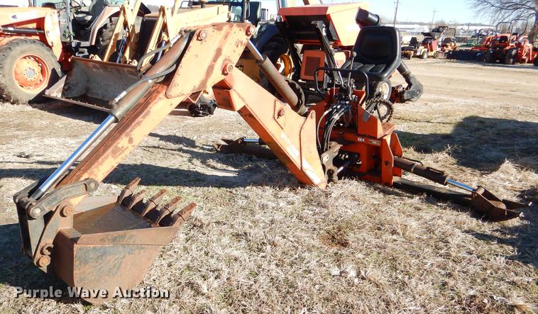 image for item DE0042 1998 Woods 9000 backhoe attachment