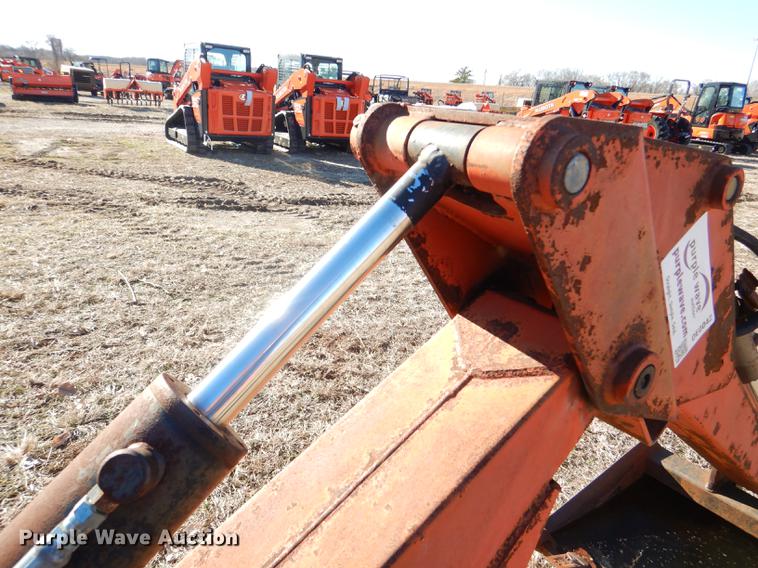 image for item DE0042 1998 Woods 9000 backhoe attachment