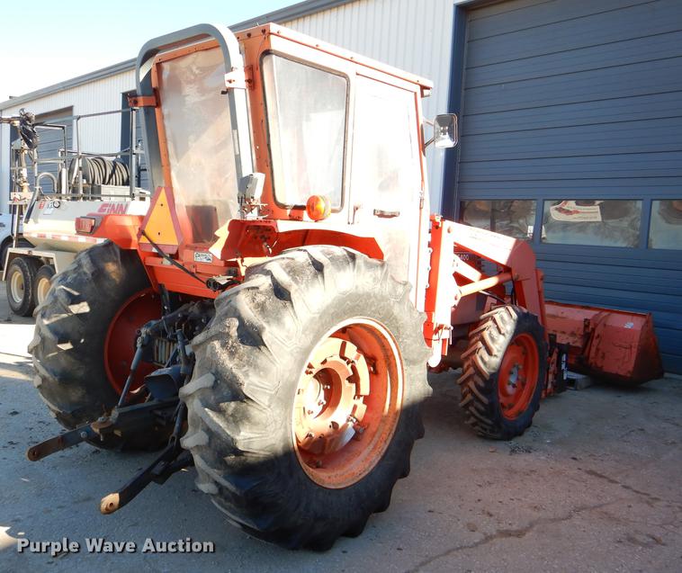 image for item DE0050 1998 Kubota M5400SD tractor