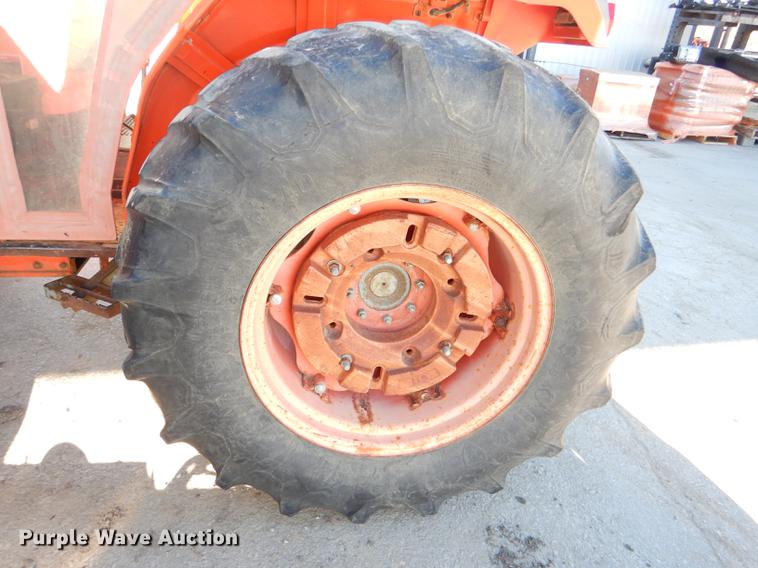 image for item DE0050 1998 Kubota M5400SD tractor