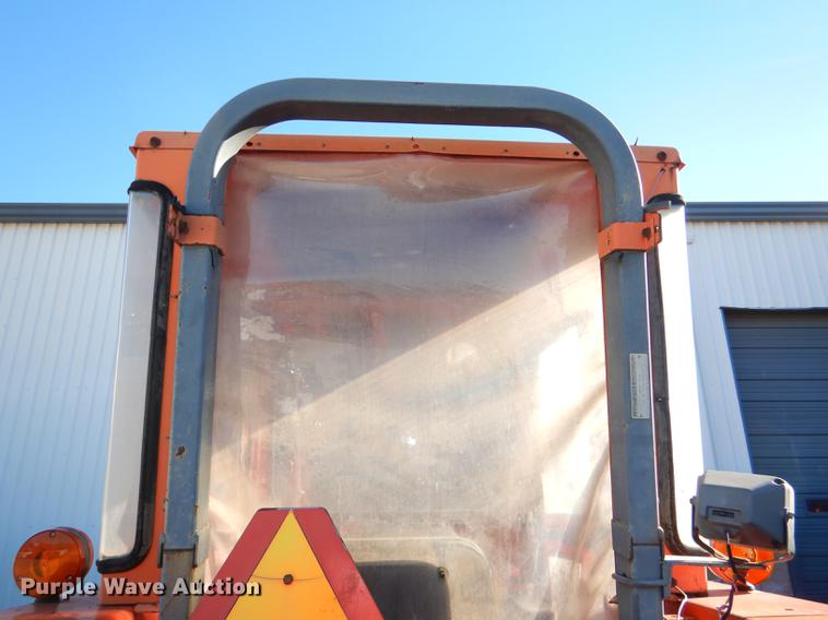 image for item DE0050 1998 Kubota M5400SD tractor