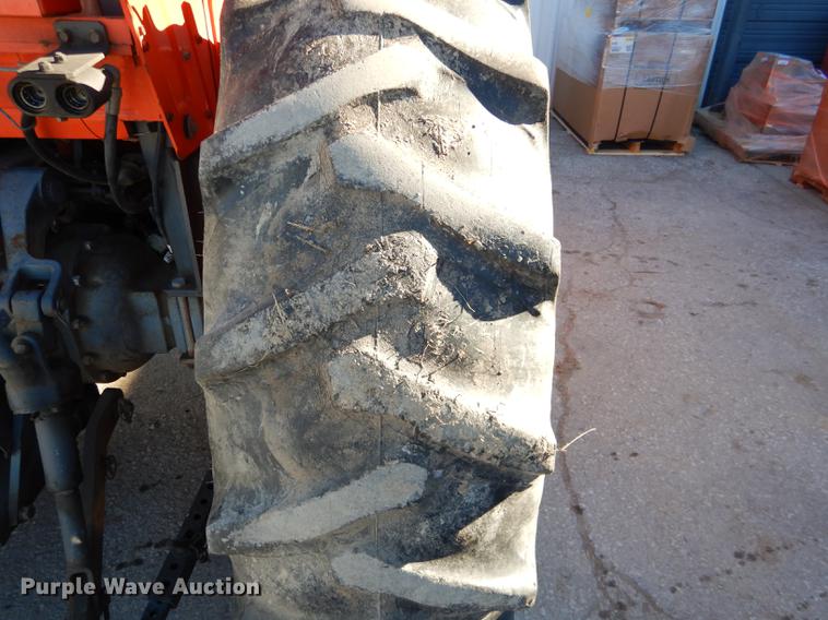 image for item DE0050 1998 Kubota M5400SD tractor