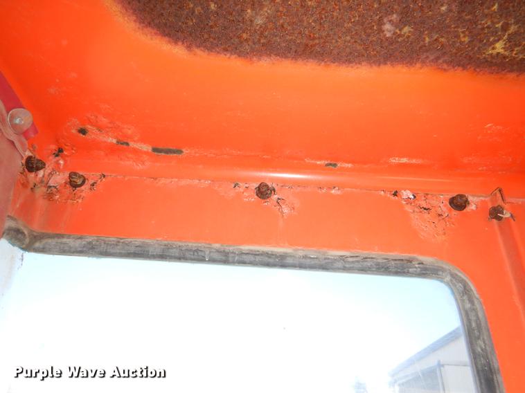 image for item DE0050 1998 Kubota M5400SD tractor