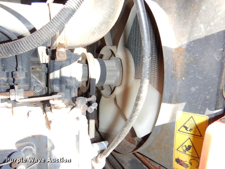 image for item DE0050 1998 Kubota M5400SD tractor