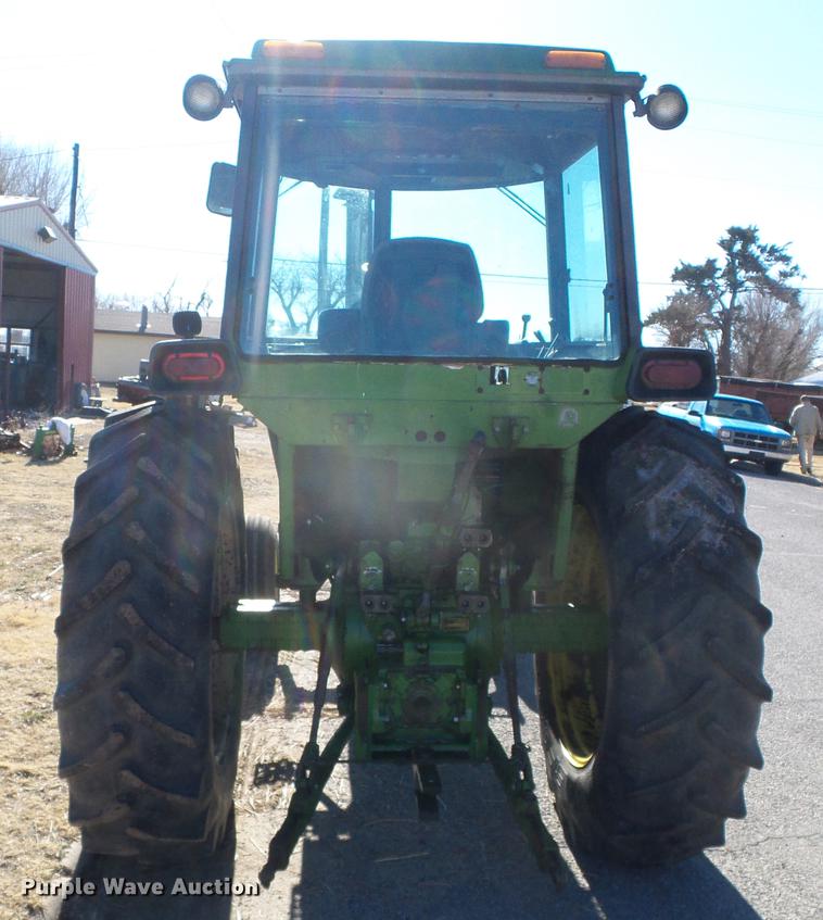 image for item DF2887 John Deere 4430 tractor