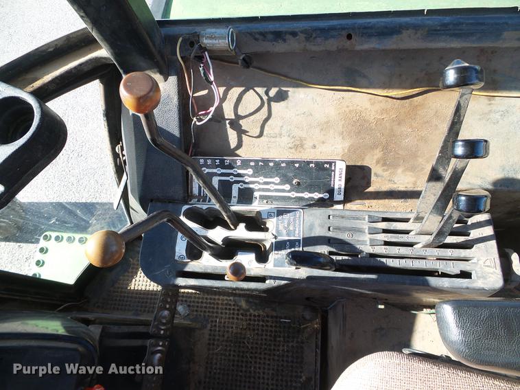 image for item DF2887 John Deere 4430 tractor