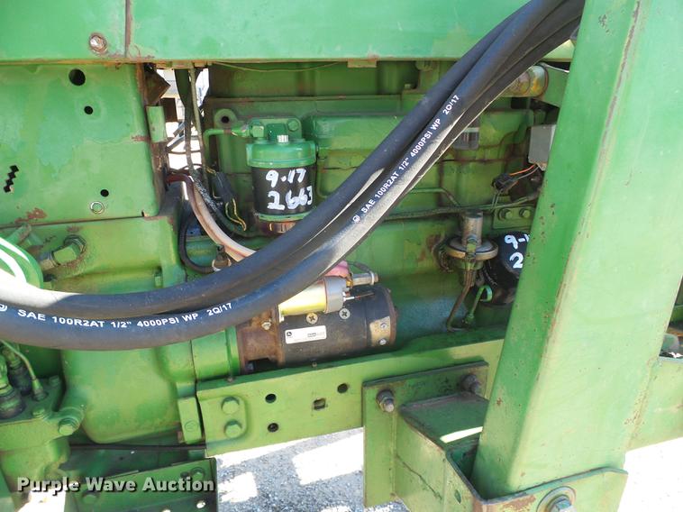 image for item DF2888 1966 John Deere 2510 tractor