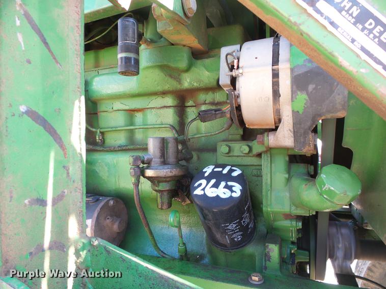 image for item DF2888 1966 John Deere 2510 tractor