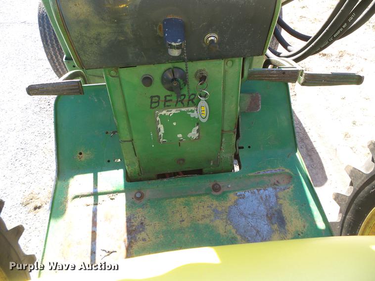 image for item DF2888 1966 John Deere 2510 tractor