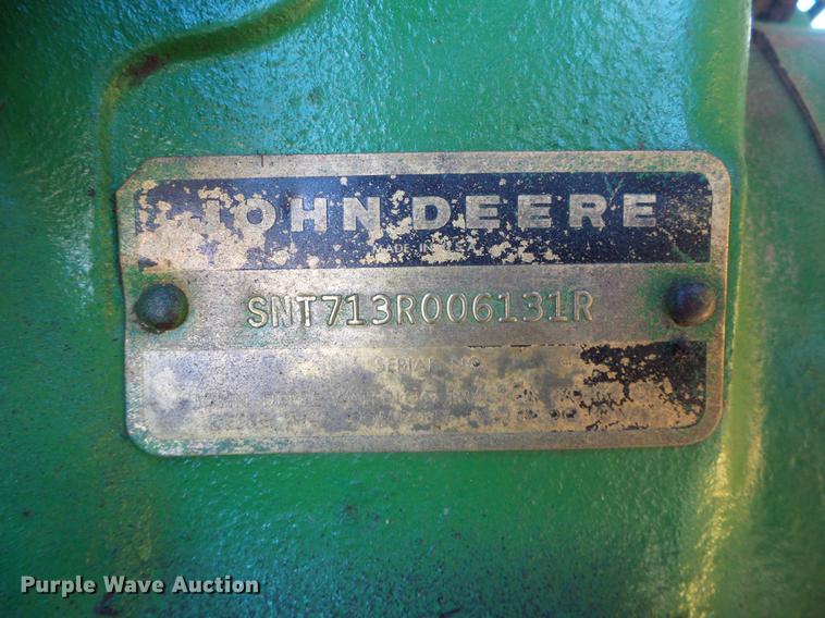 image for item DF2888 1966 John Deere 2510 tractor