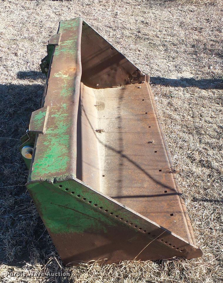 image for item DF2888 1966 John Deere 2510 tractor