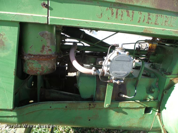 image for item DF2890 John Deere A tractor