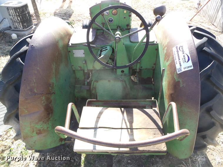 image for item DF2890 John Deere A tractor