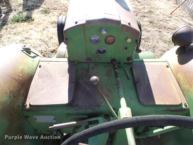 image for item DF2890 John Deere A tractor