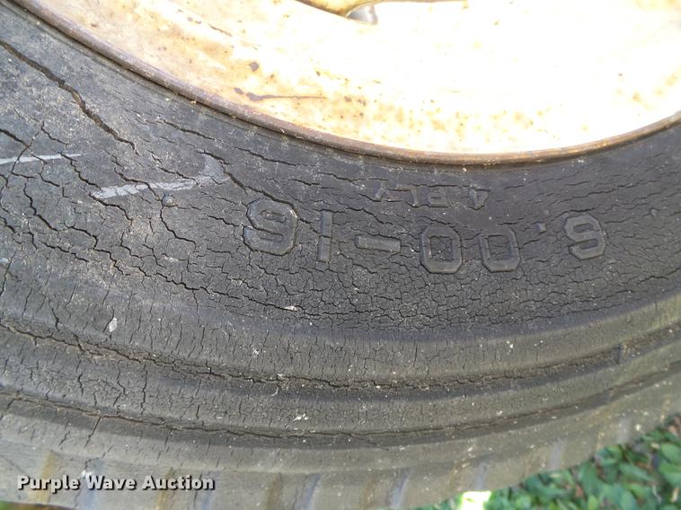 image for item DF2890 John Deere A tractor