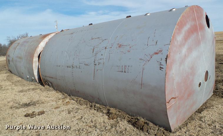 image for item DF2898 (2) steel livestock shelters