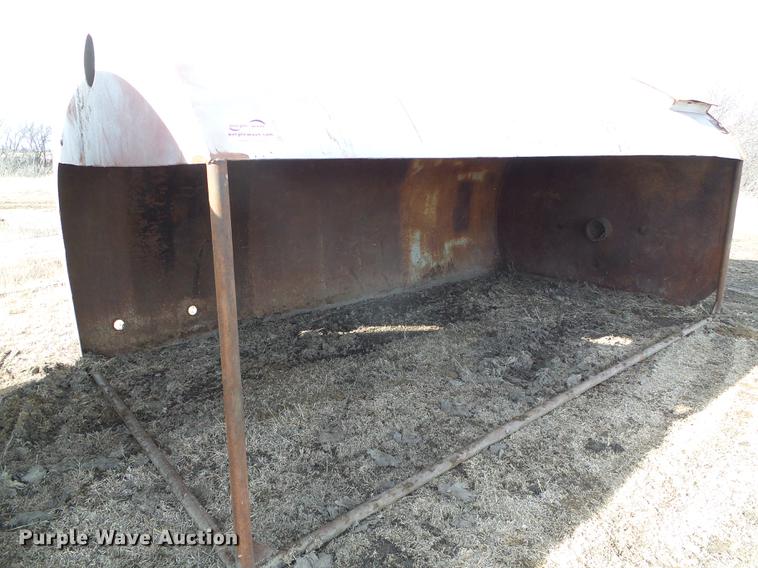 image for item DF2898 (2) steel livestock shelters