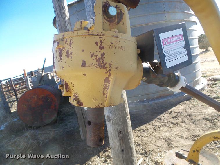 image for item EQ9037 Vassar post hole auger