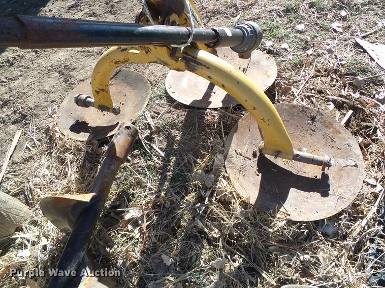 image for item EQ9037 Vassar post hole auger