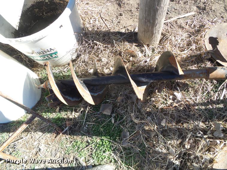image for item EQ9037 Vassar post hole auger