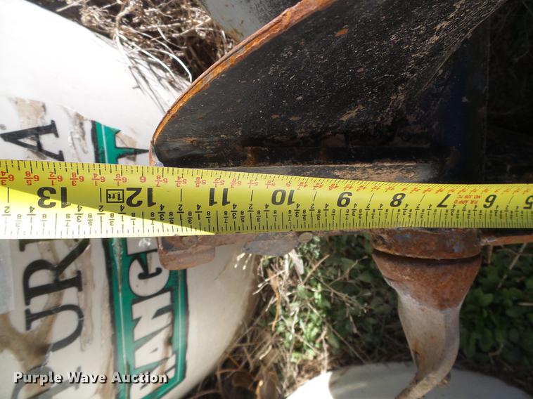 image for item EQ9037 Vassar post hole auger