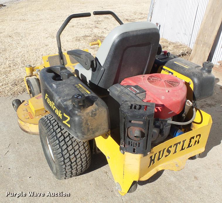 image for item EQ9039 2001 Hustler FasTrak Z lawn mower