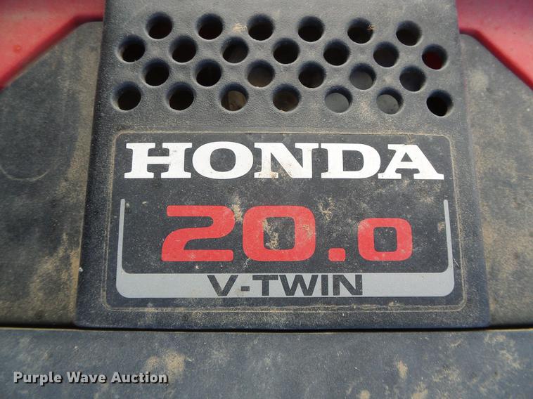 image for item EQ9039 2001 Hustler FasTrak Z lawn mower