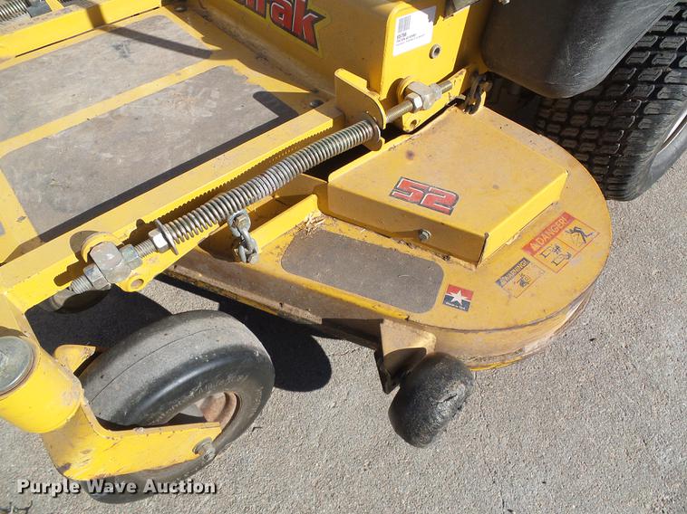 image for item EQ9039 2001 Hustler FasTrak Z lawn mower