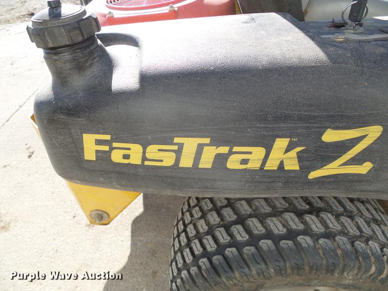 image for item EQ9039 2001 Hustler FasTrak Z lawn mower
