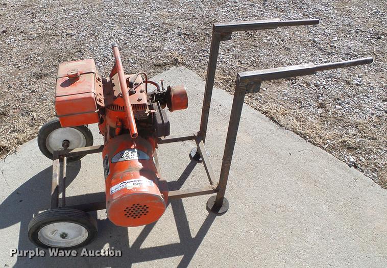 image for item EQ9041 Generac generator