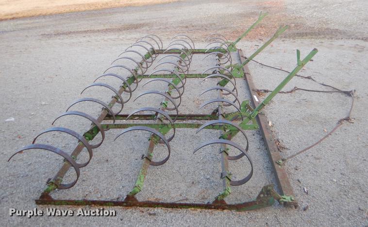 image for item ER9392 John Deere spring tooth drag harrow
