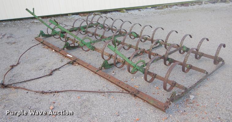 image for item ER9392 John Deere spring tooth drag harrow